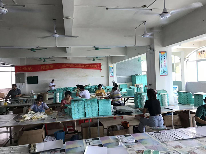 礼品袋车间一角